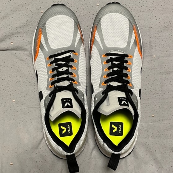 Veja Condor mesh sneaker gray black orange men's size 12 - Picture 6 of 7